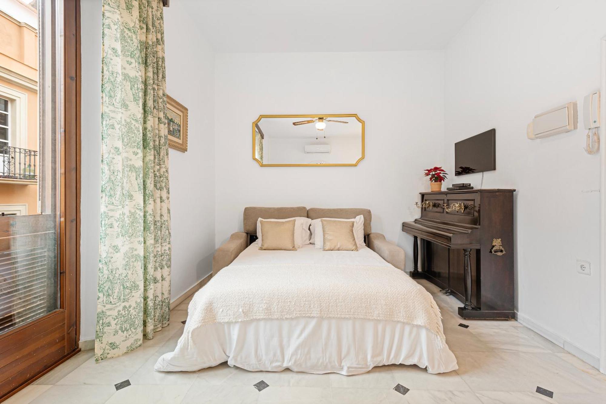 Apartamento Trinidad Grund Centro Málaga Exterior foto